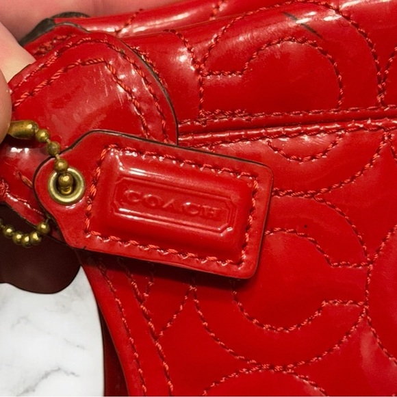 COACH Gramercy Patent Leather Embossed Signature C Red Small Bag Style 42966 - Picture 4 of 12